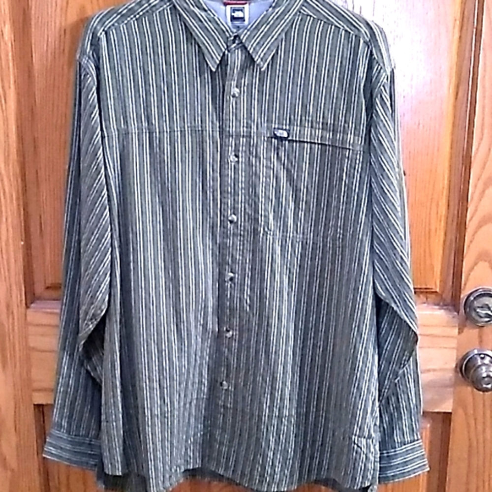 North Face olive/gray shirt